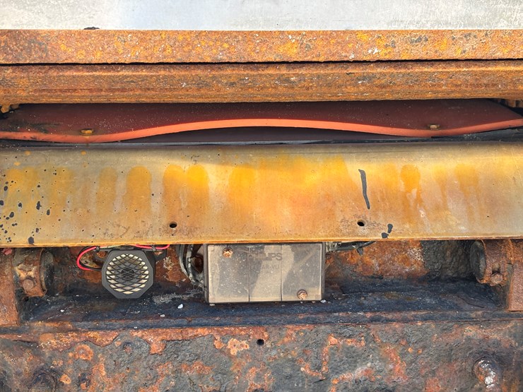 2006-international-7600-image-58