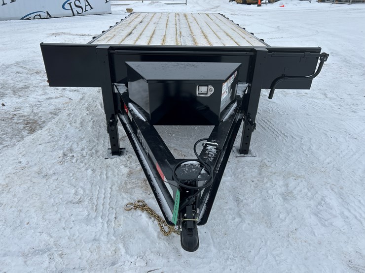 2026-massey-ferguson-8-image-8