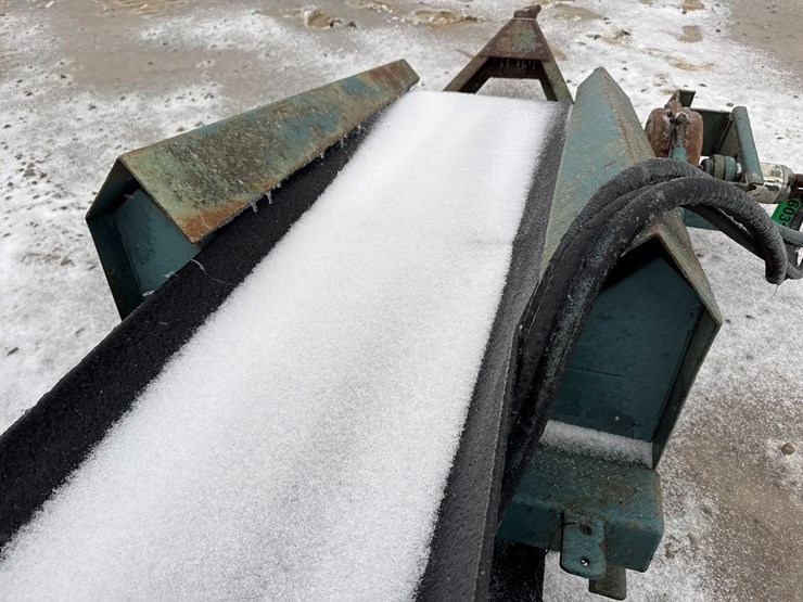 massey-ferguson-8-image-13