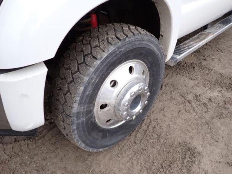 2015-ford-f450-lariat-image-35