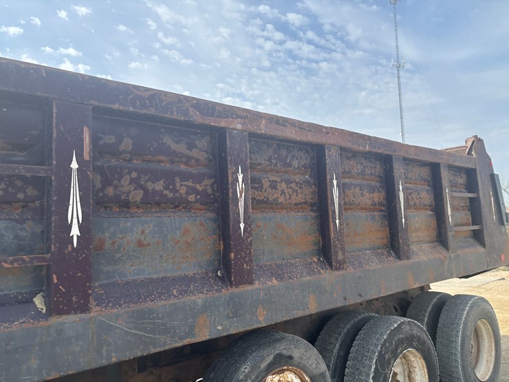 1999-sterling-l9513-image-48