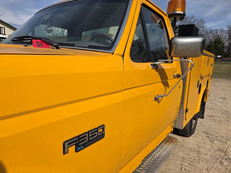 1997-ford-f350-image-14