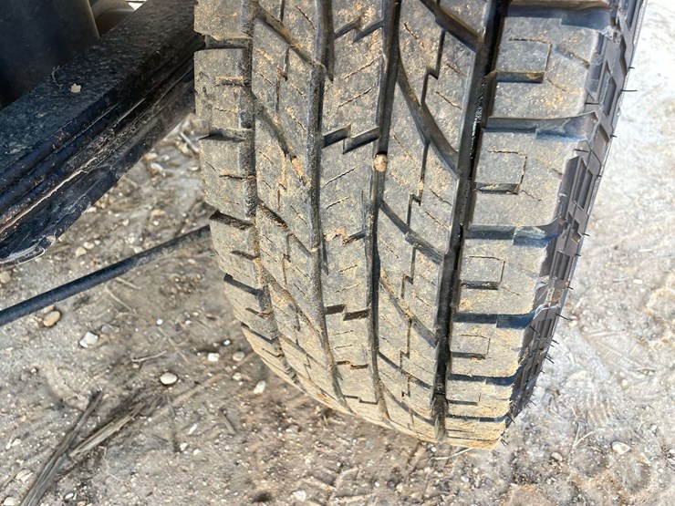 2013-gmc-sierra-2500-image-19