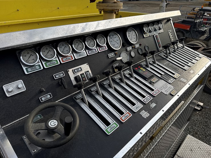 1998-massey-ferguson-8-image-33