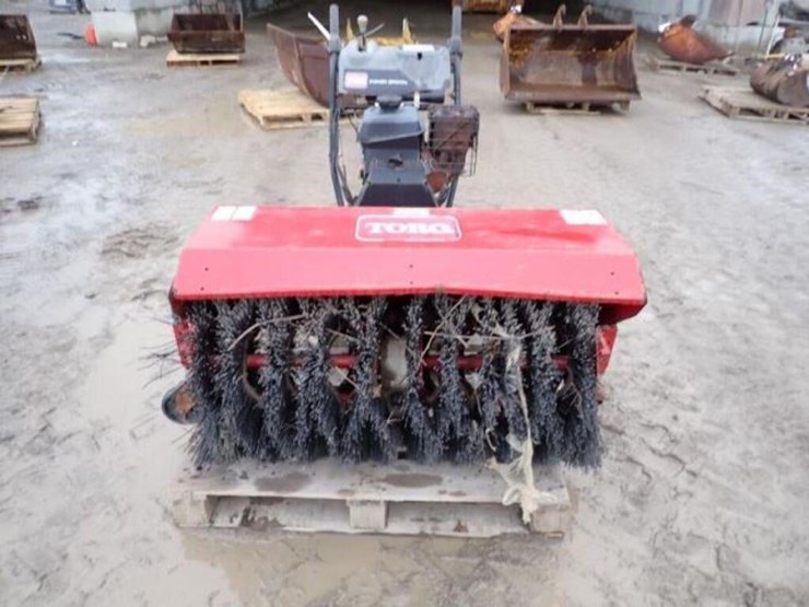 toro-power-broom-36-in.-walk-behind-rotary-broom-3-image-2