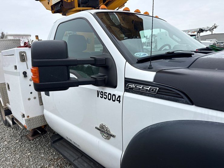 2015-ford-f550-image-47