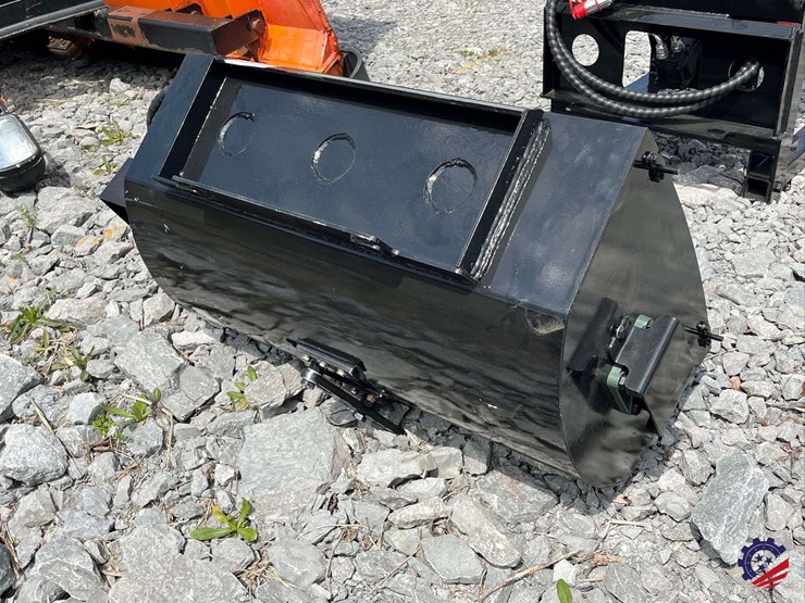 unused-2026-ce-36"-mixing-bucket-attachment-image-5