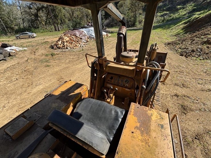 1973-case-850-image-21