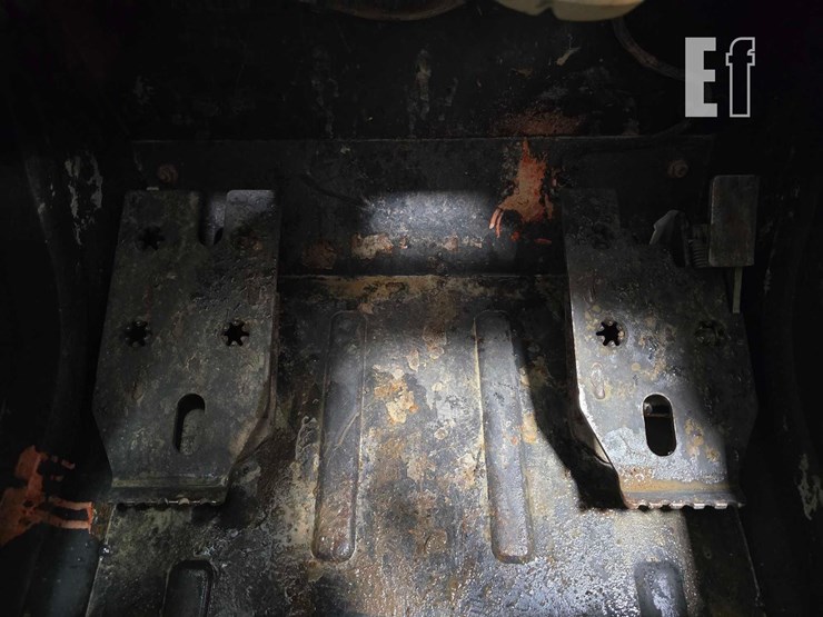 2020-bobcat-t76-image-15