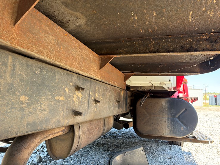 2005-international-durastar-4400-image-25