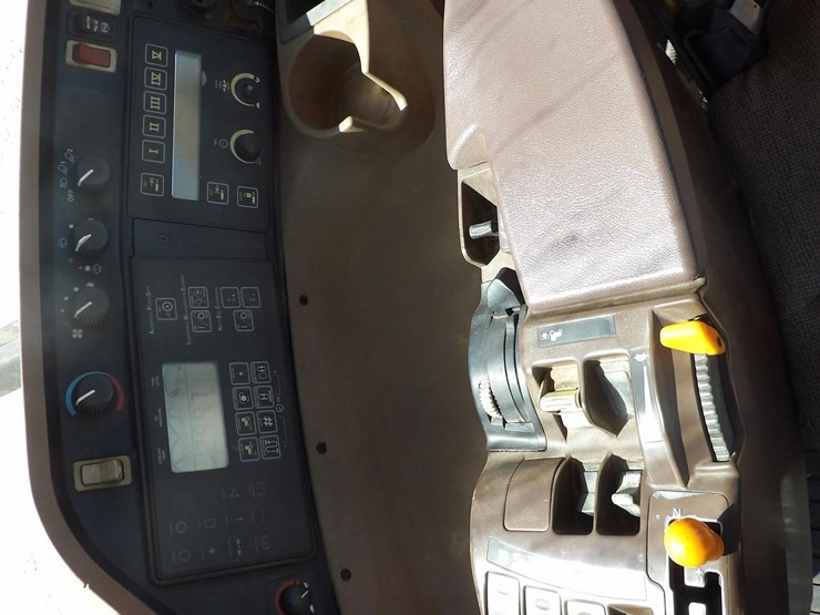 john-deere-8220-image-20