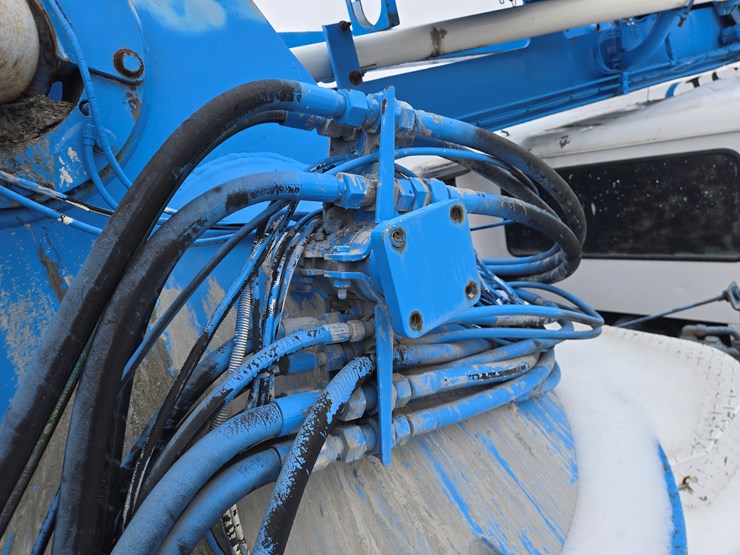 massey-ferguson-8-image-81