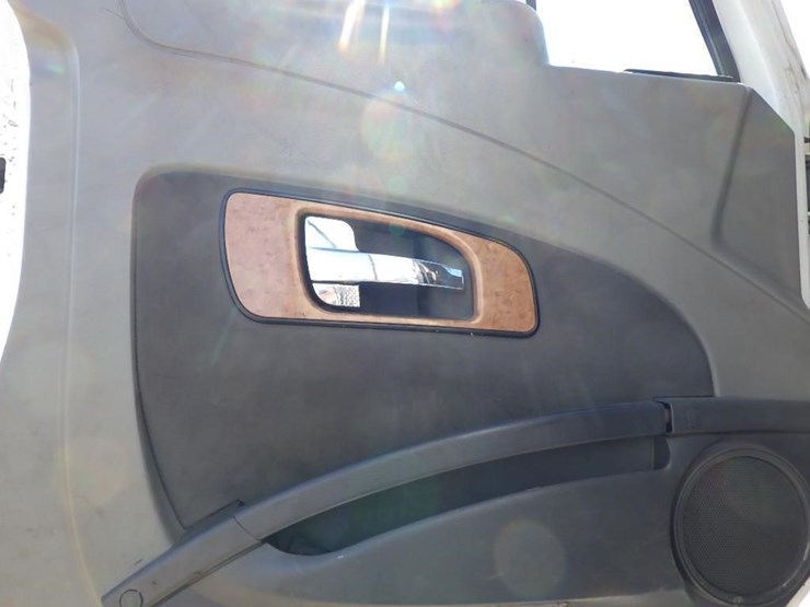 2012-international-prostar-image-28