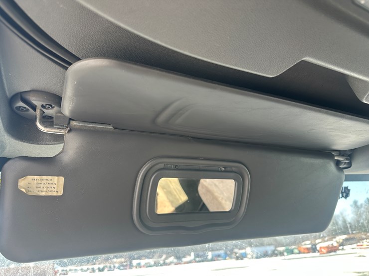 2017-international-lt-image-35