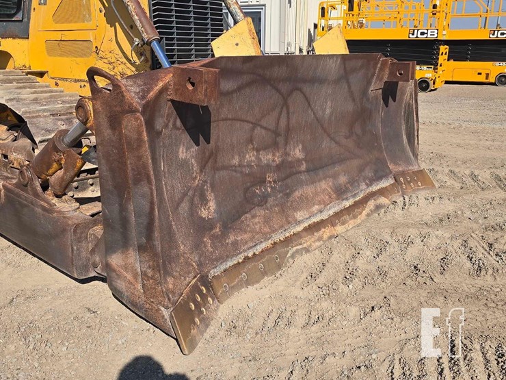 2006-deere-750j-image-10