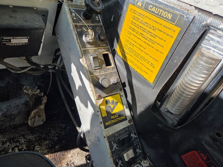 massey-ferguson-8-image-50