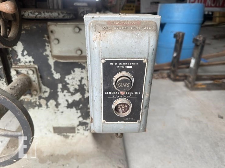 vintage-table-saw-image-7