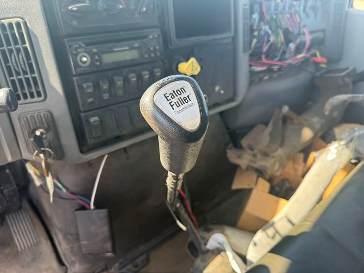 2006-international-4300-sba-image-38