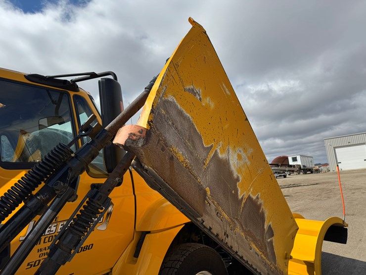 2009-international-workstar-7500-image-23