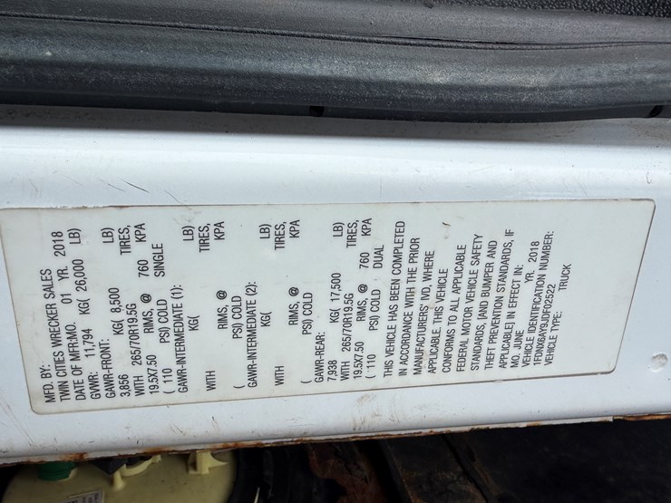 2018-ford-f650-image-78