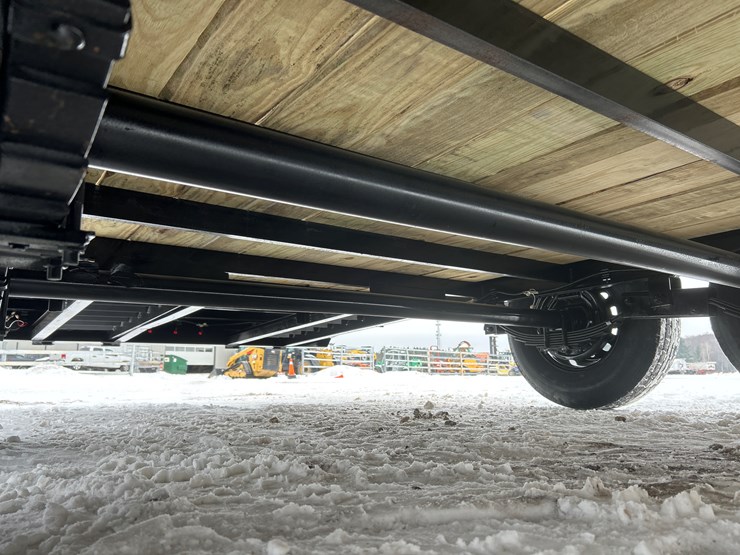 2026-massey-ferguson-8-image-24