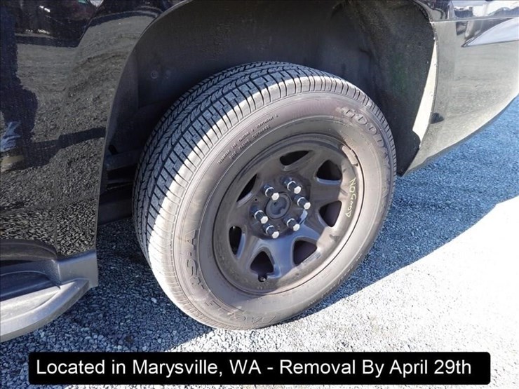 2018-chevrolet-tahoe-image-19