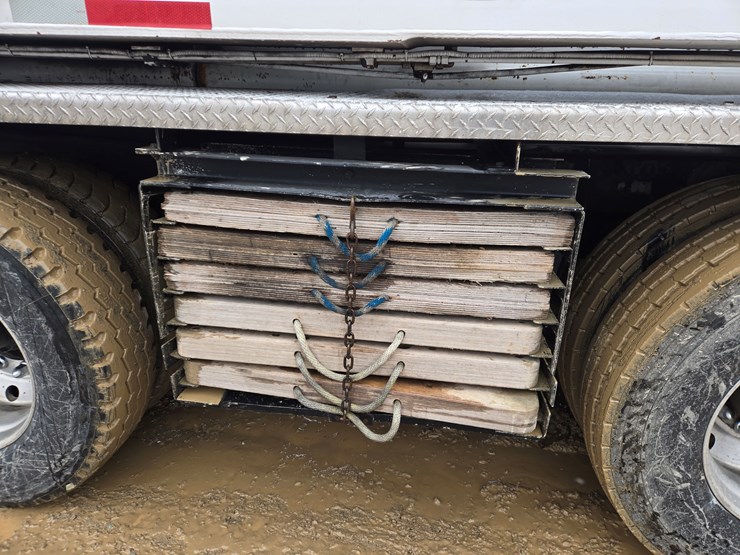 massey-ferguson-8-image-48