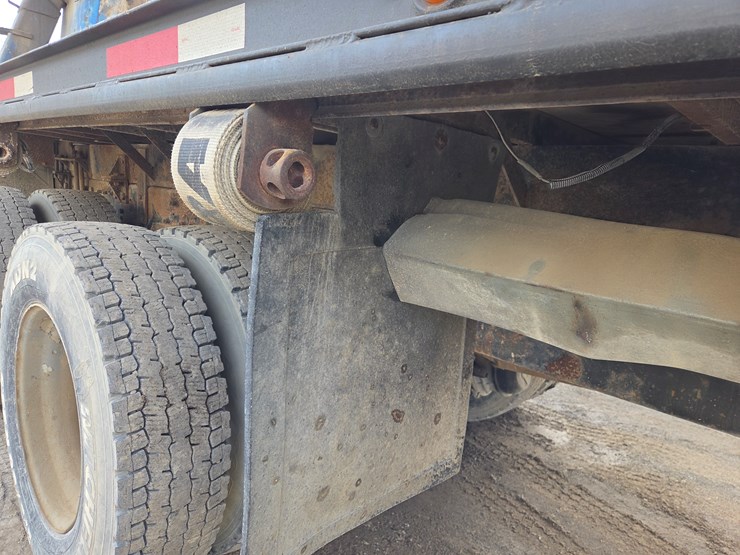 1998-international-paystar-5000-image-25