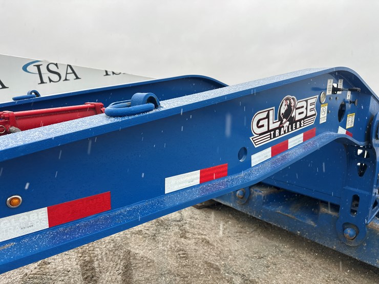 2022-globe-lowboy-image-14