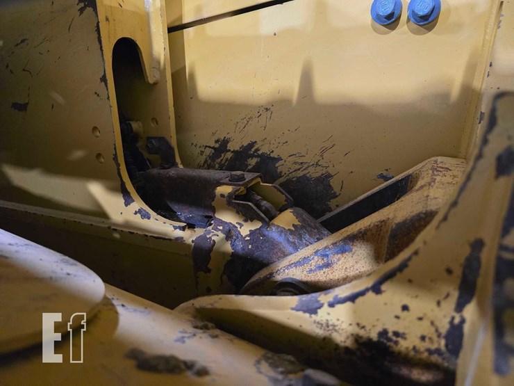 2021-caterpillar-d3-image-31