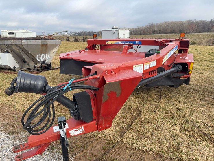 new-holland-h7330-image-2