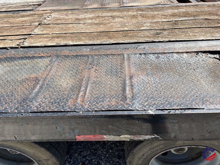 1998-cherokee-r20-20+5-dual-t/a-tag-trailer-image-48