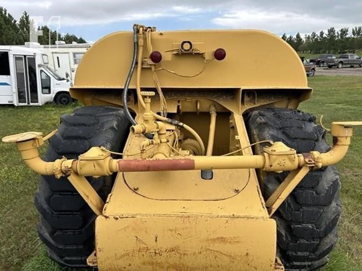 caterpillar-613-image-30