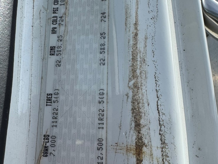 #2160-•-2006-freightliner-business-class-m2-box-truck-image-57