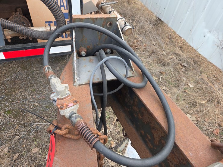 #2358-•-2006-iron-steer-8r20hdi-roll-off-trailer-image-8