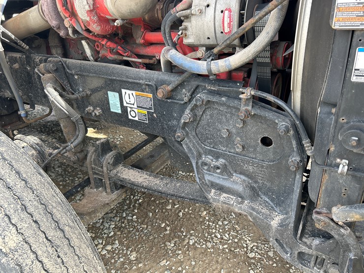 2017-kenworth-t680-image-48