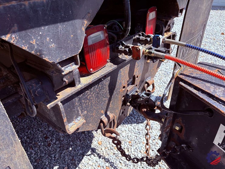 2007-international-7400-image-22