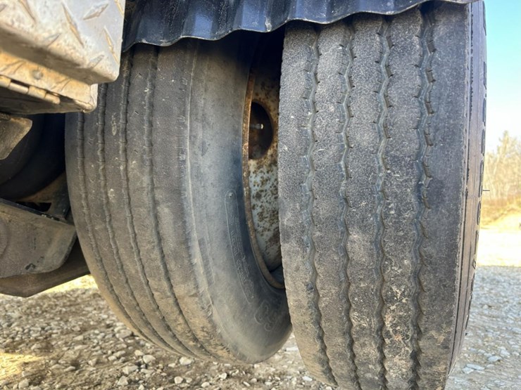 2003-massey-ferguson-8-image-75