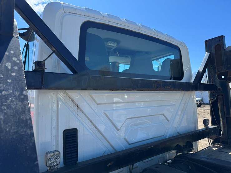 2018-international-4000-image-13