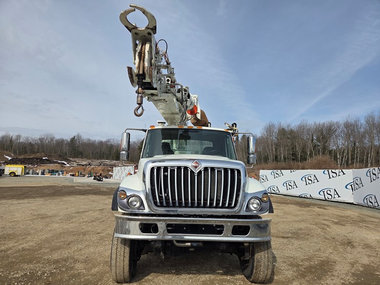 2008-international-workstar-7400-image-8