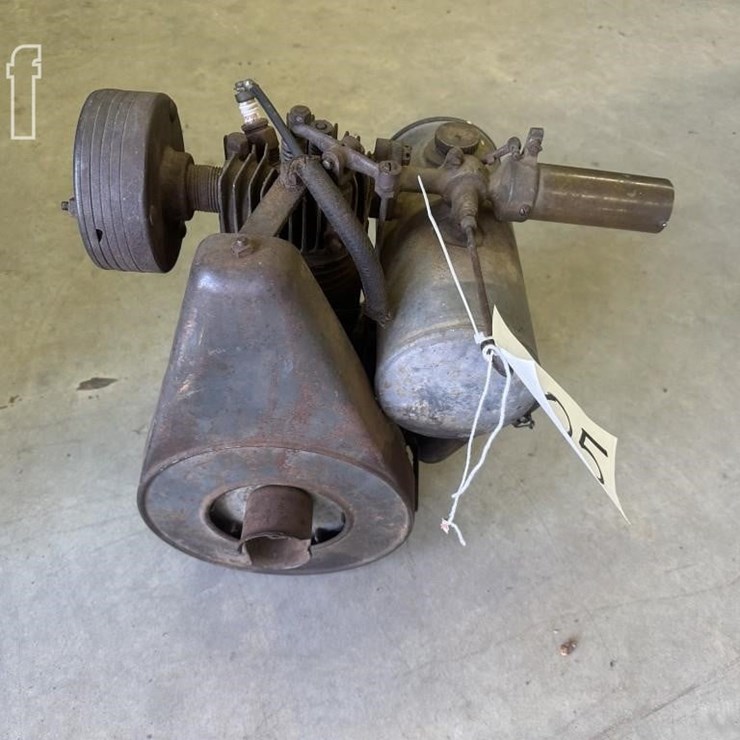 VINTAGE HIT & MISS ENGINE