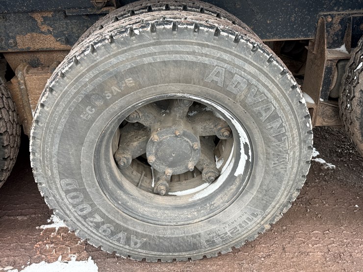 #1056-•-1989-mack-quad-axle-dump-truck-image-65