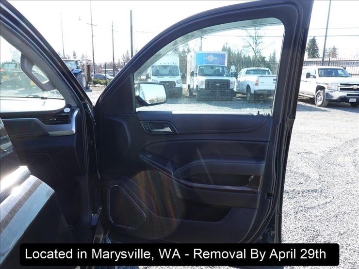 2018-chevrolet-tahoe-image-4