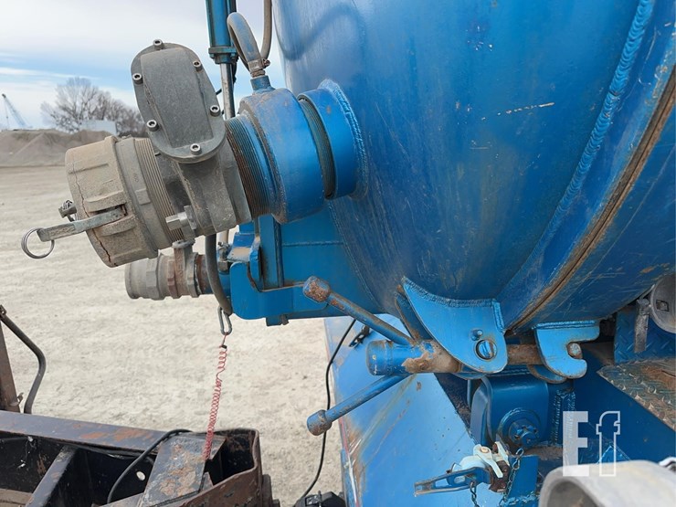 1998-kenworth-t800-image-12