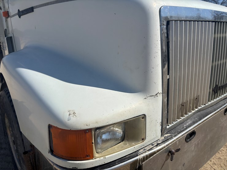 1994-international-9400-image-16