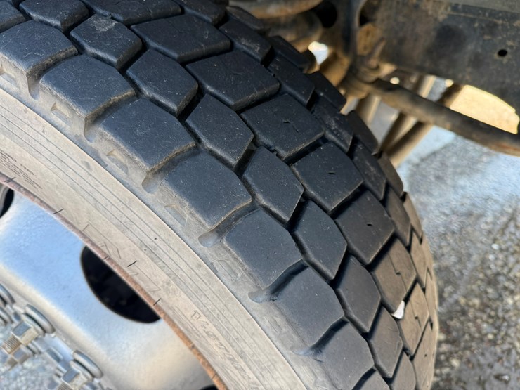 #2049-•-2015-ram-5500-heavy-duty-service-truck-image-51