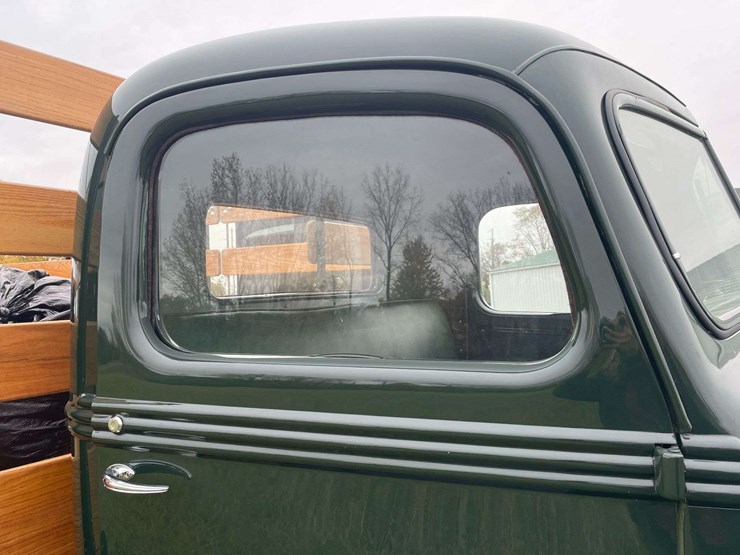 1939-ford-flatbed-image-30