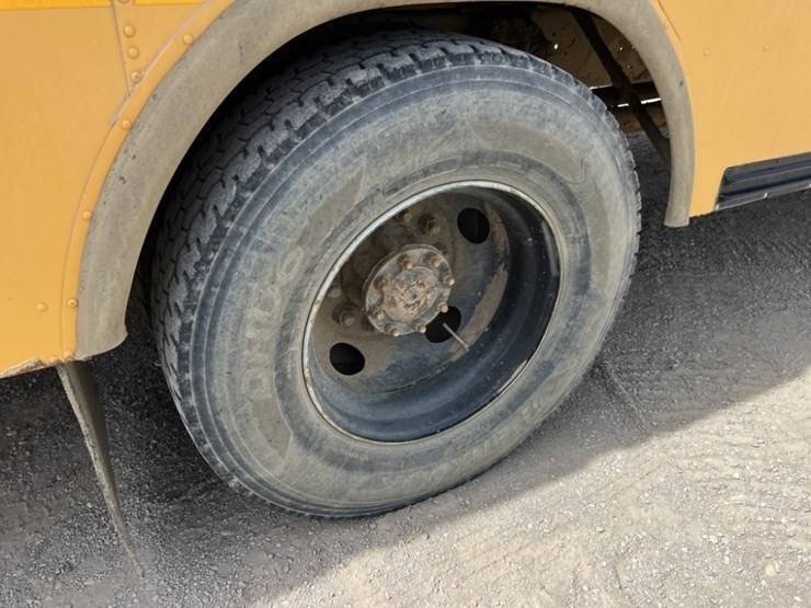 2008-caterpillar-c7-image-11