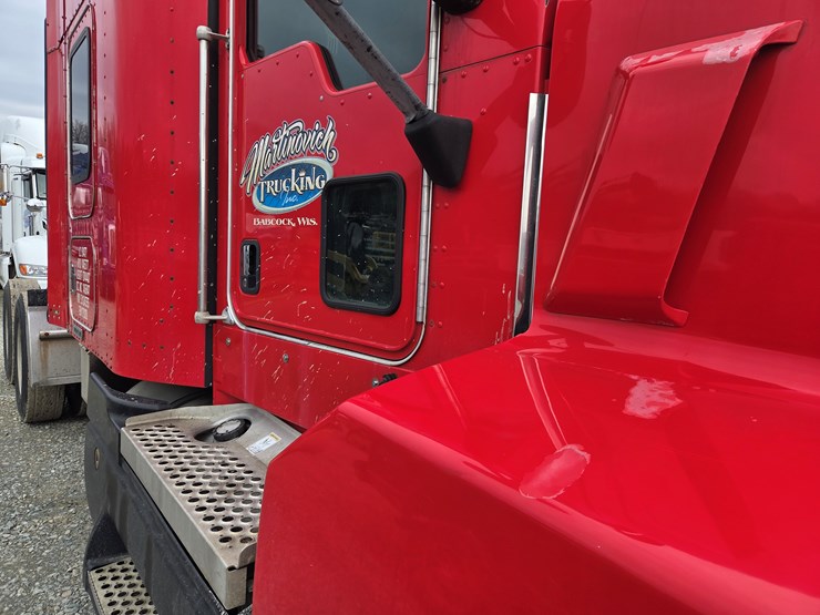 2005-kenworth-t600-image-14