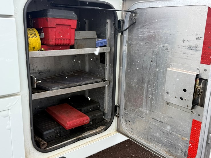 2013-international-4400-sba-image-26